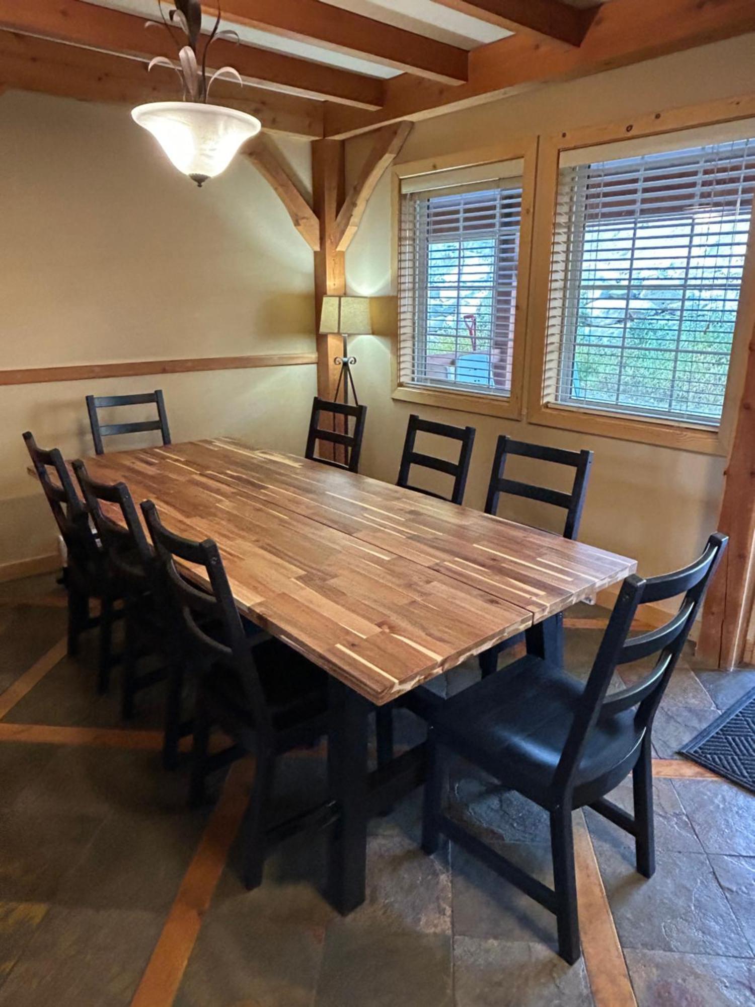 Big White 3 Bedroom 3 Bath Ski In Ski Out With Private Hot Tub מראה חיצוני תמונה